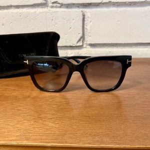 Tom Ford Rectangular Sunglasses